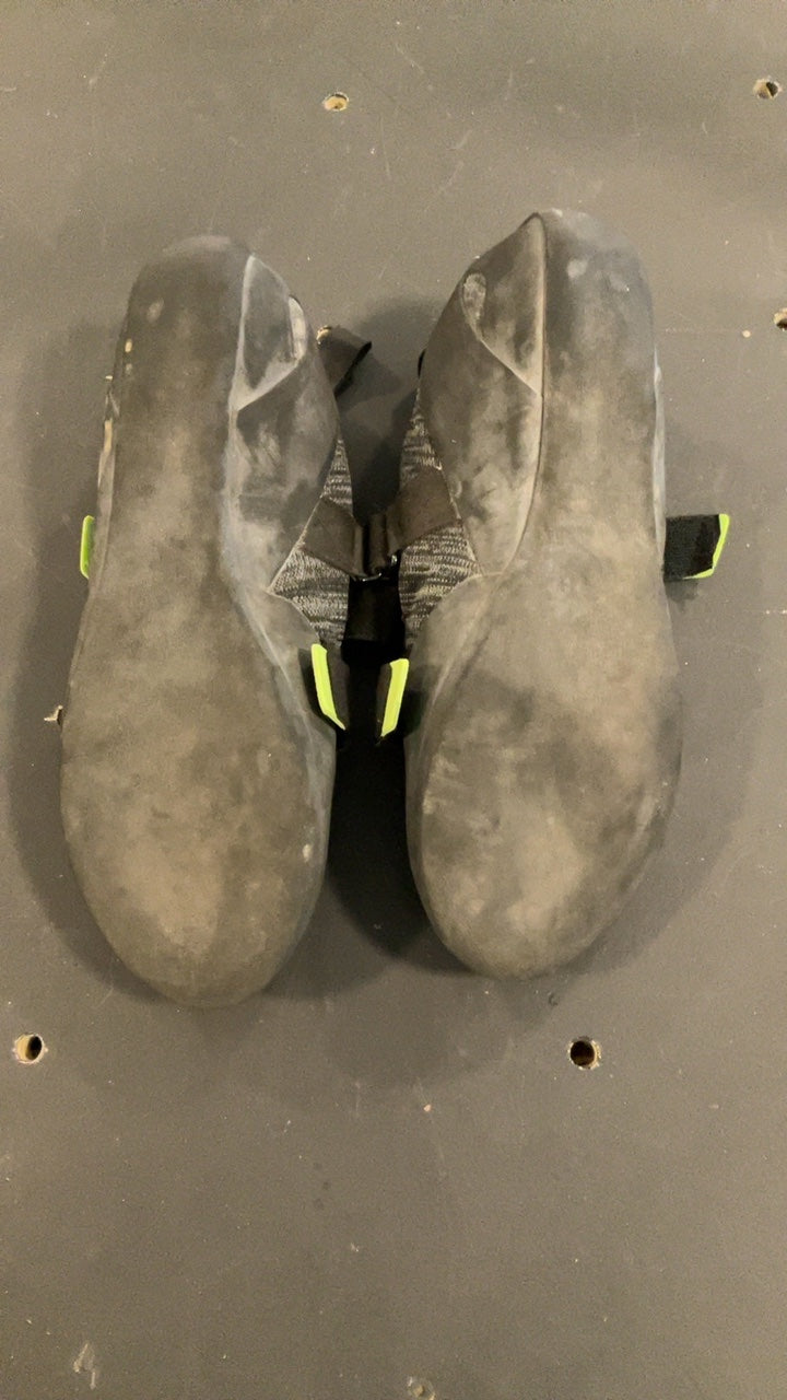 SoleEase Shoes (Climbing) 12/45