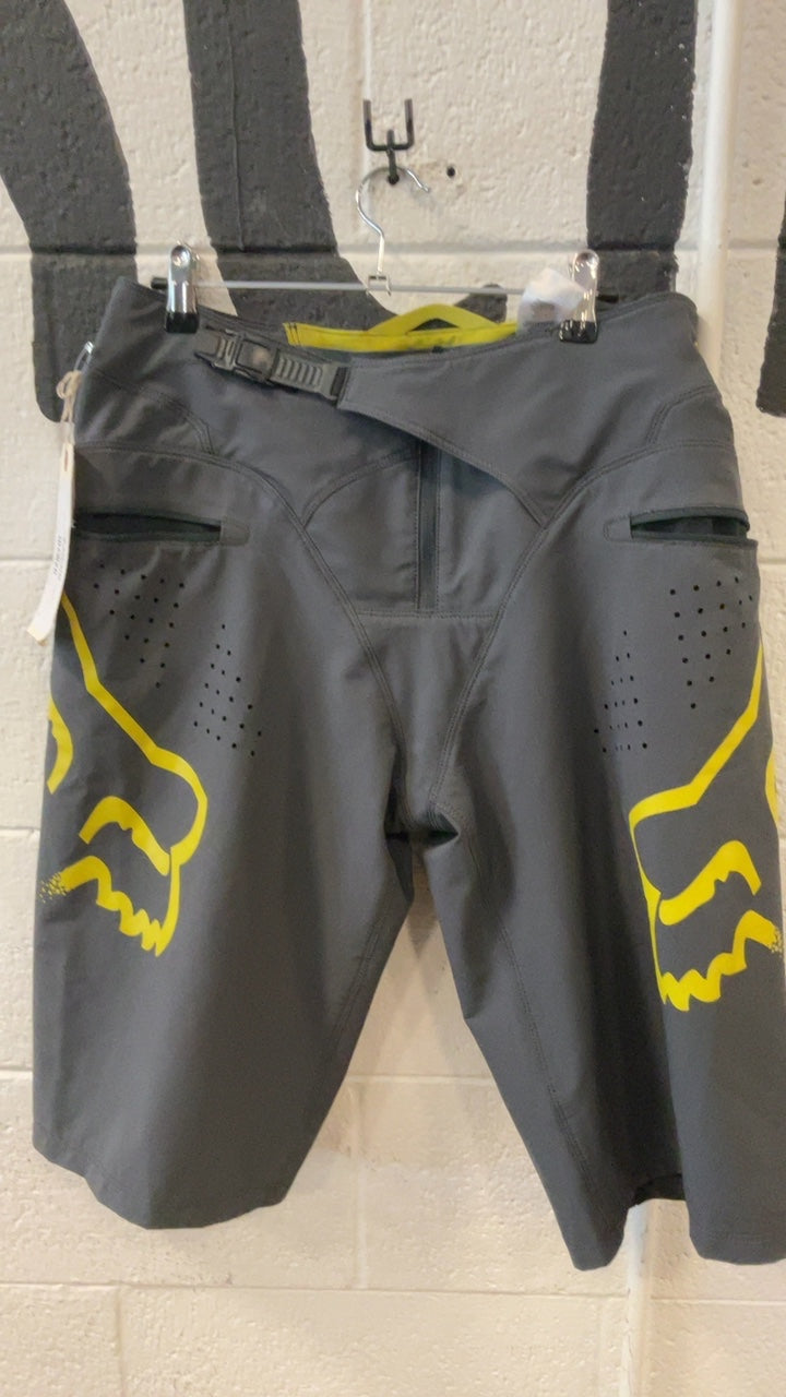 Fox Shorts M Grey/Green Flexair