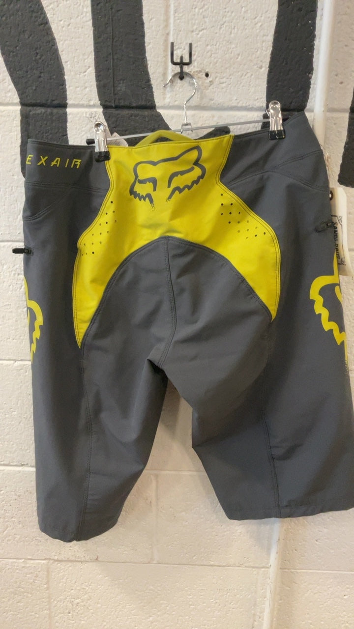 Fox Shorts M Grey/Green Flexair