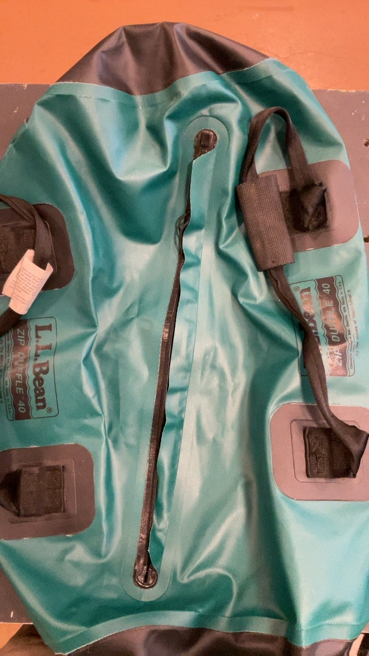LL Bean Duffel Bag 40L Green WaterProof Zip