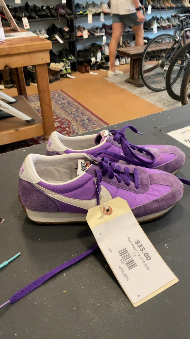 Nike Shoes 7.5 SP Purple