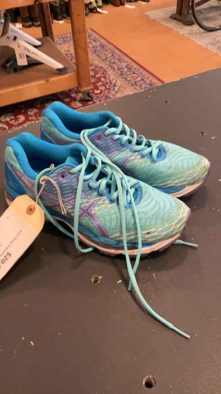 Asics Shoes 8 Blue/Teal/Purple Gel-Nimbus 18