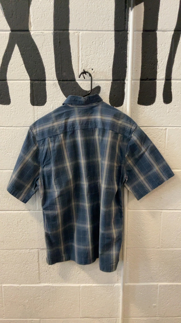 Carhartt Short Sleeve (Button Up) M Flannel