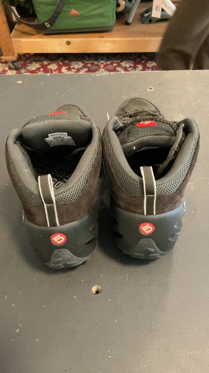 5.10 Exum Guide Shoes (Hiking Boots) 10.5 Black