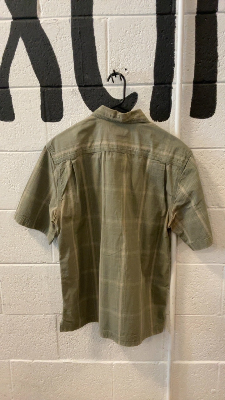 Carhartt Short Sleeve (Button Up) M Flannel