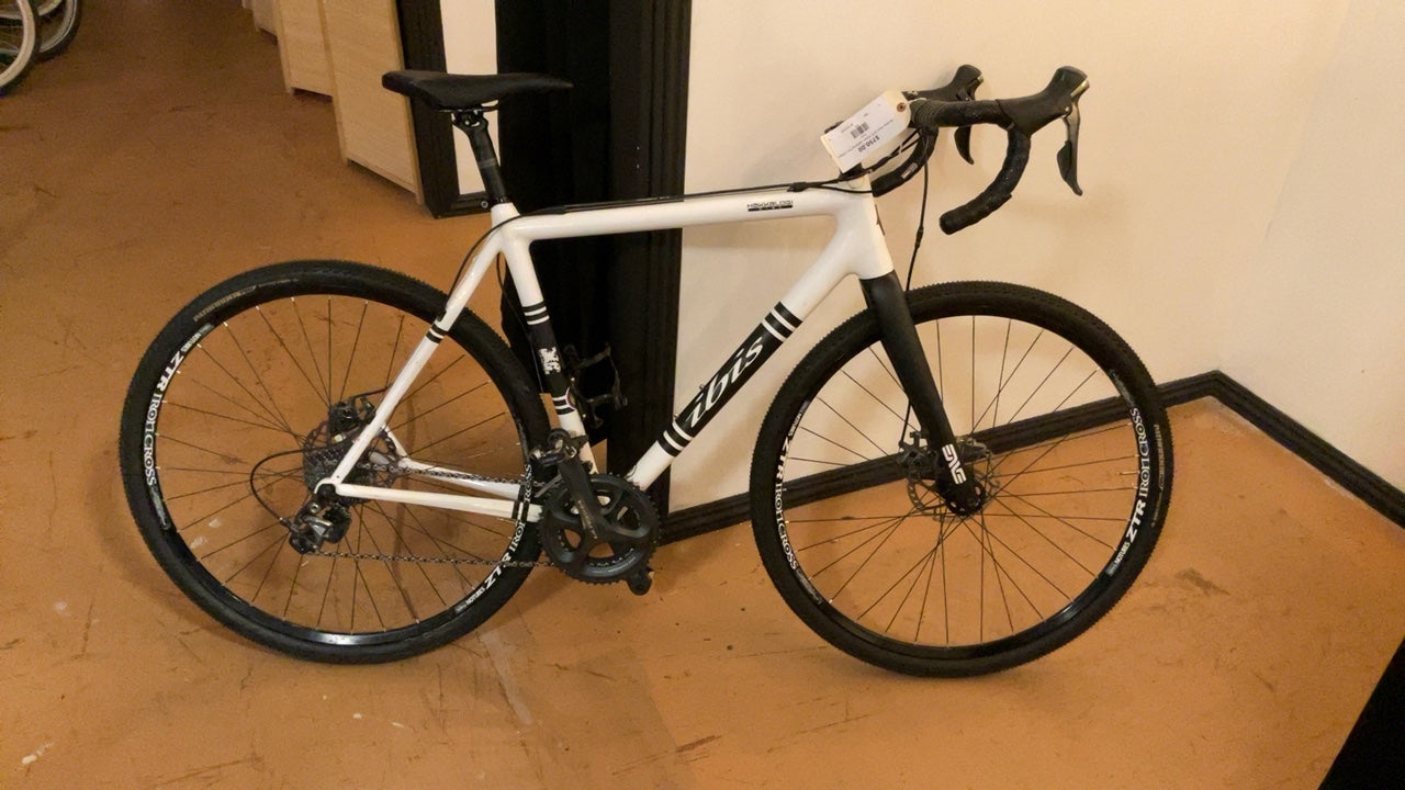 Ibis Bike 55cm 2015 White Hakkalugi Disc Ultegra