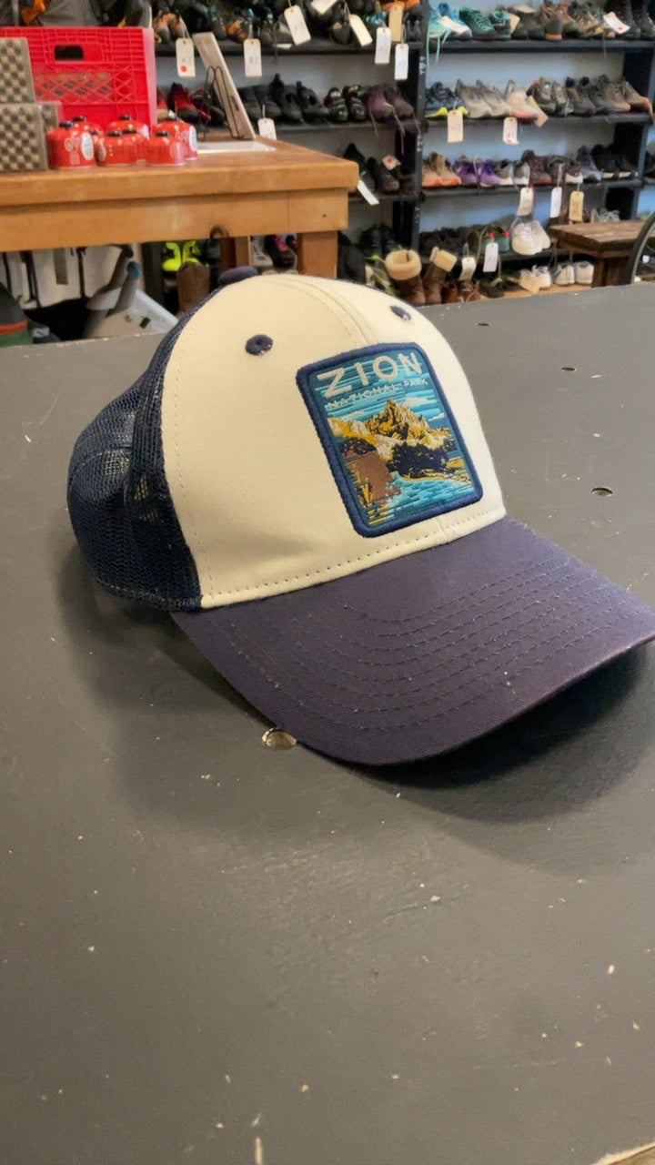 Zion National Park Hat White/Blue