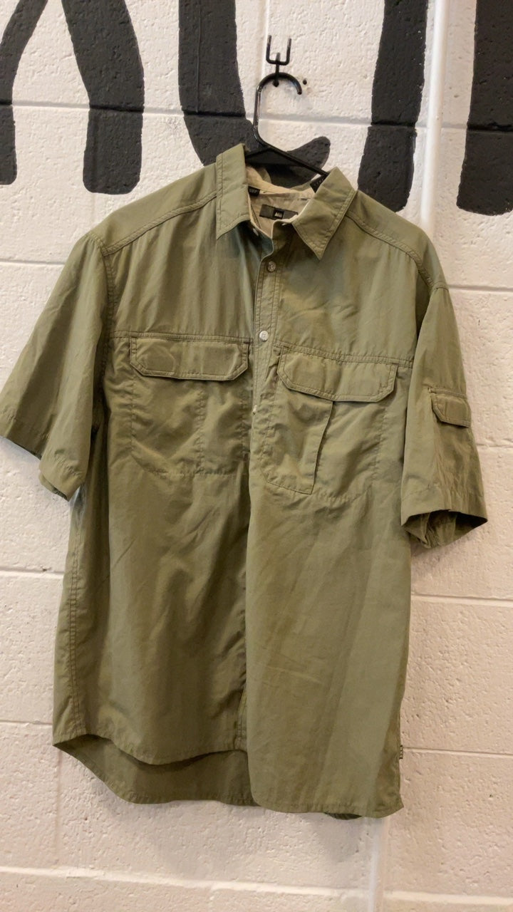 REI Short Sleeve (Button Up) M Green