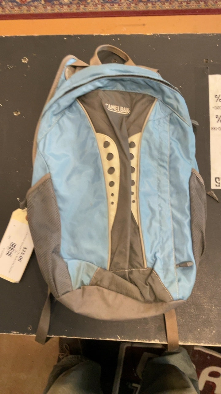 Camelbak Backpack 18 L Blue/Grey Daystar