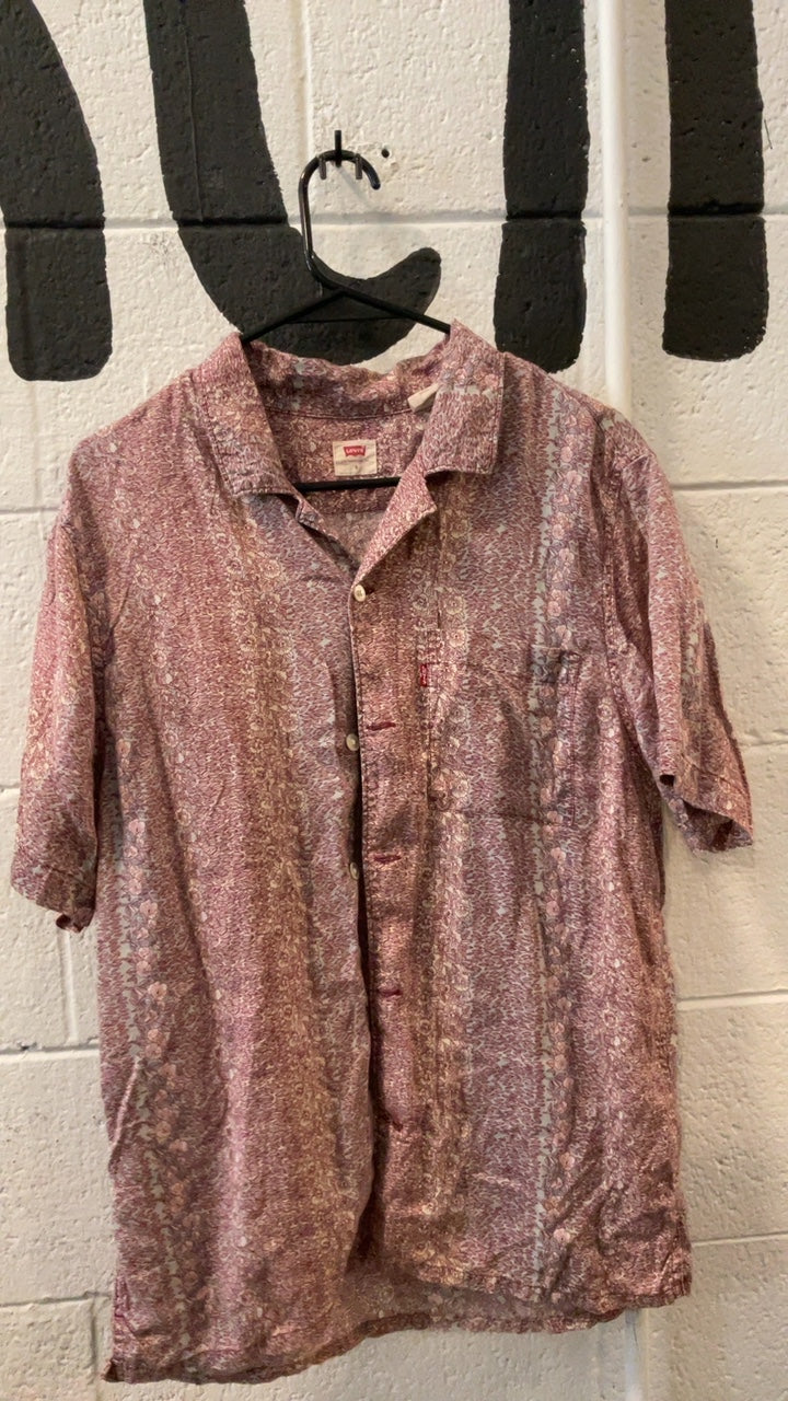 Levis Shirt S Red Flower Pattern