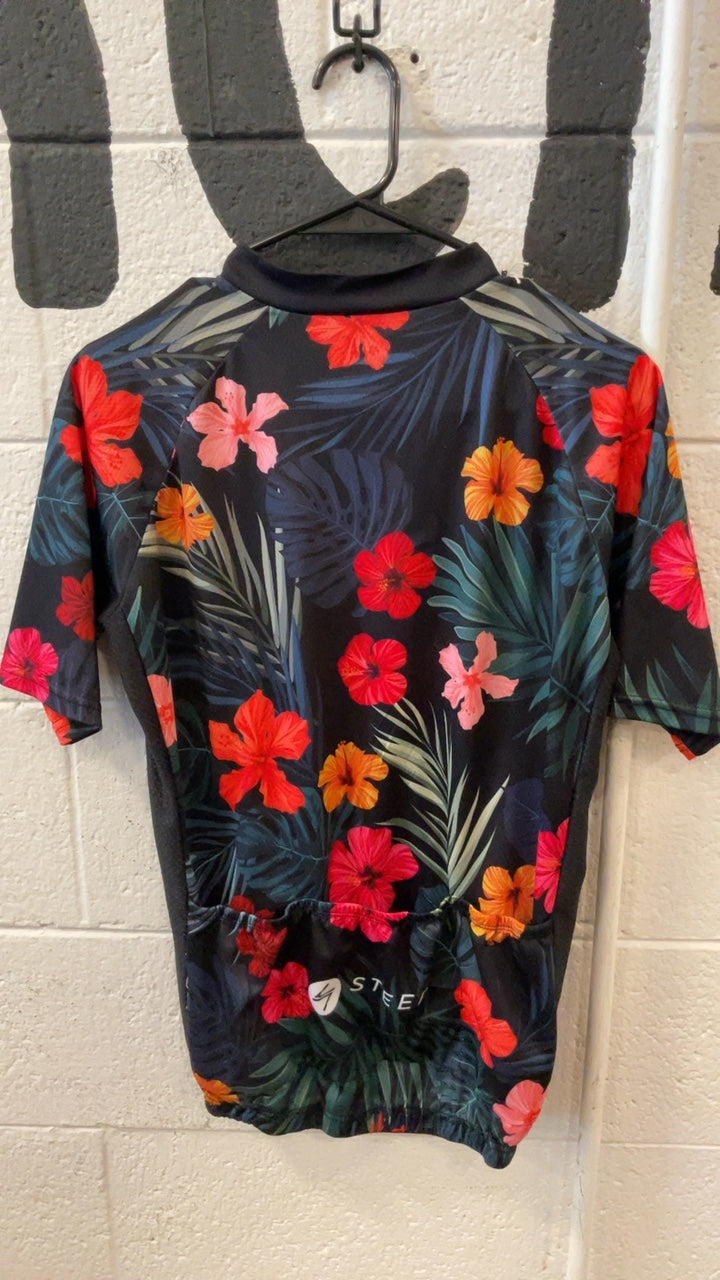 Zoot Athletic T-Shirt (Cycling) XL Flowers