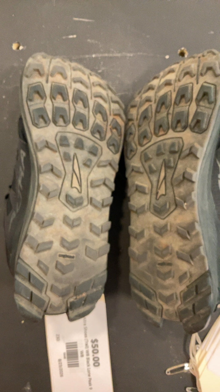 Altra Shoes (Trail) W8 Black Lone Peak 9