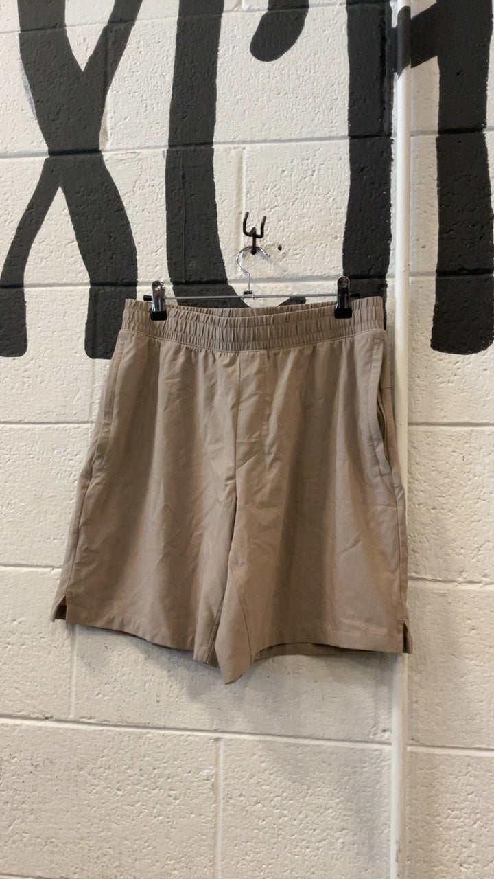 All in Motion Shorts M Tan