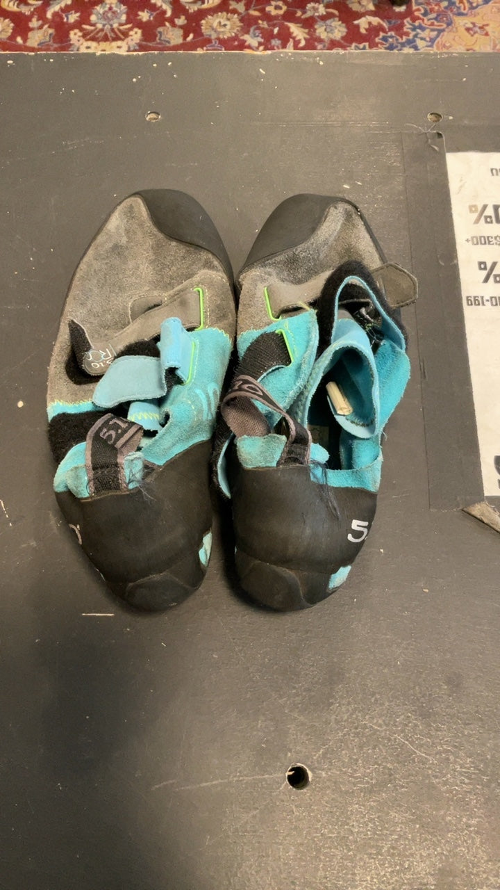 5.10 Rogue VCS Shoes (Climbing) 10.5 Blue/Grey