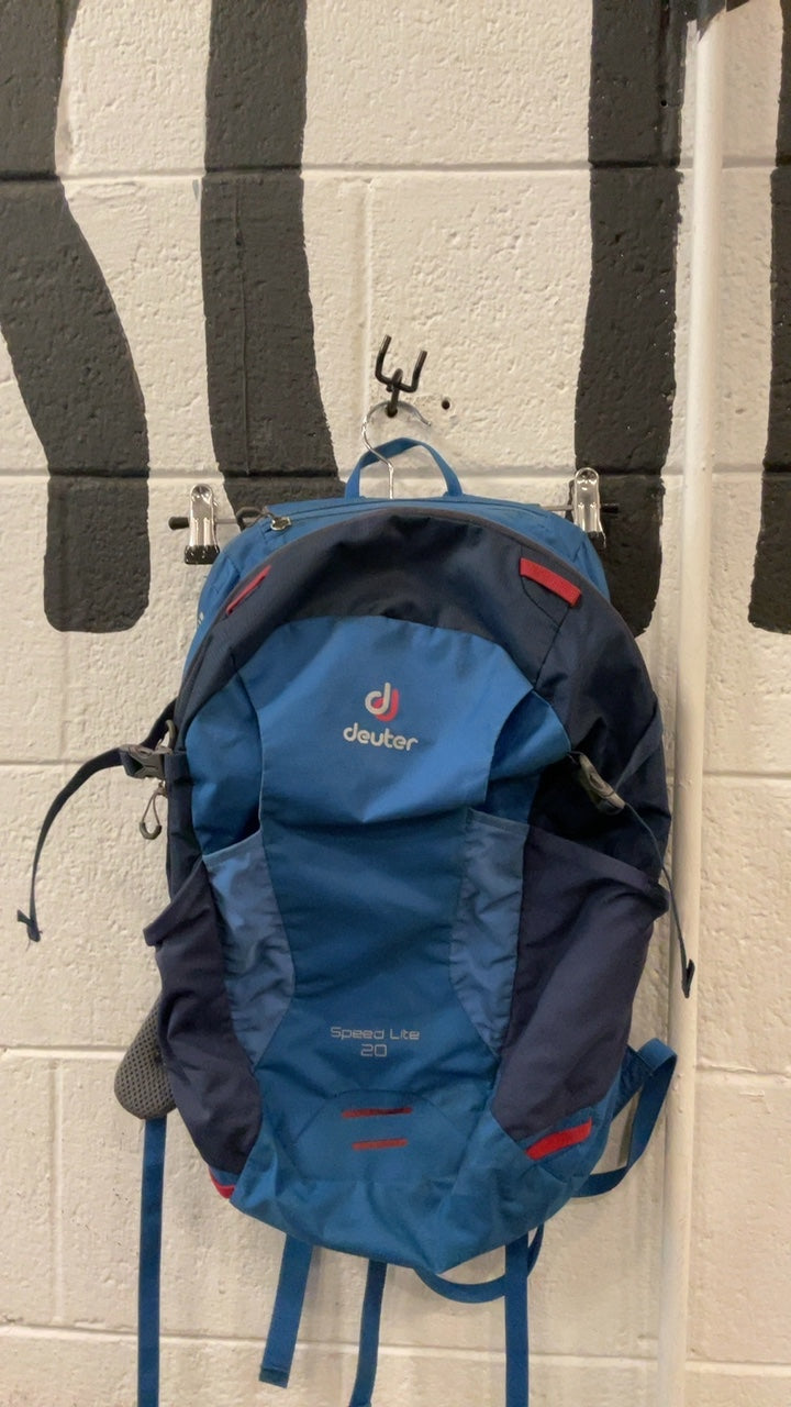 Deuter Backpack 20L Blue/Red Speed Lite
