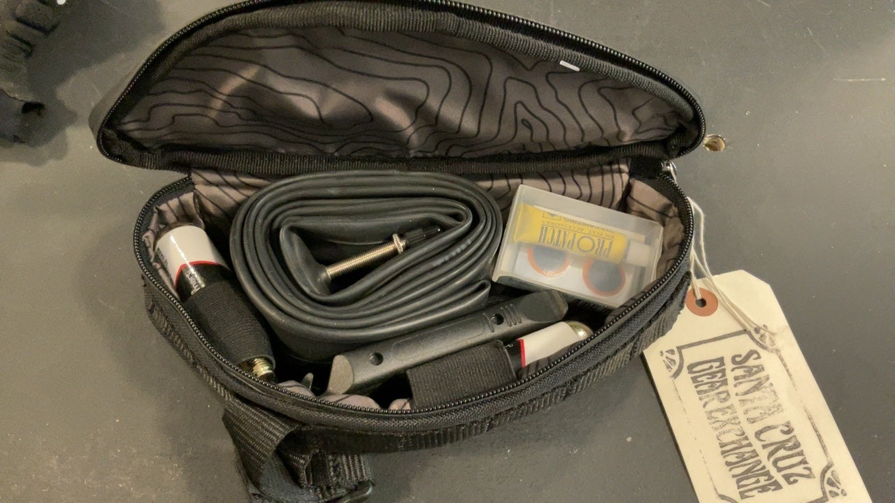 Blackburn Bike Accessories (Tire Repair Kit) Frame Bag