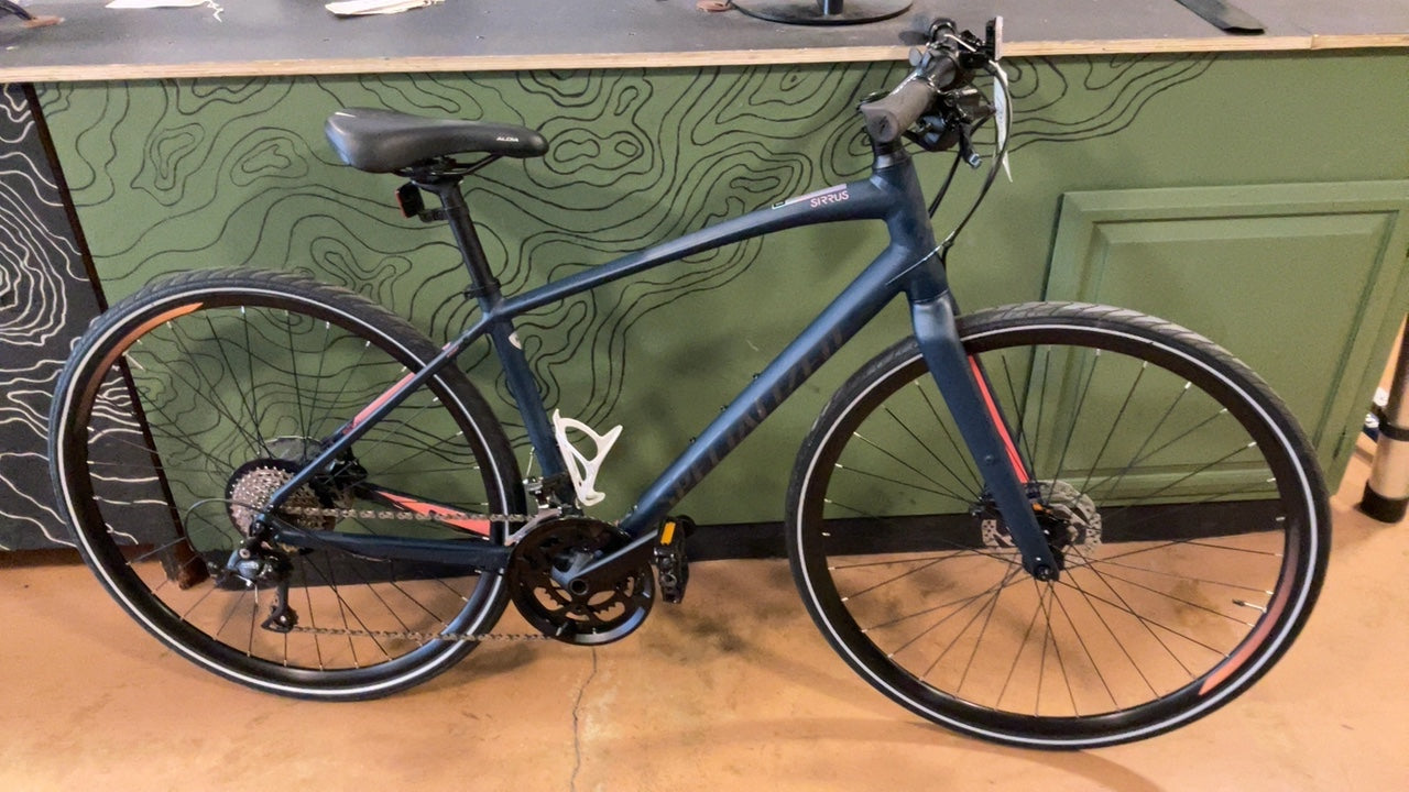 2019 Specialized Bike M Women's Sirrus Sport
