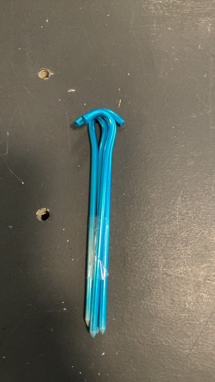 4 Unknown Camping (Tent Stakes) 7" Blue