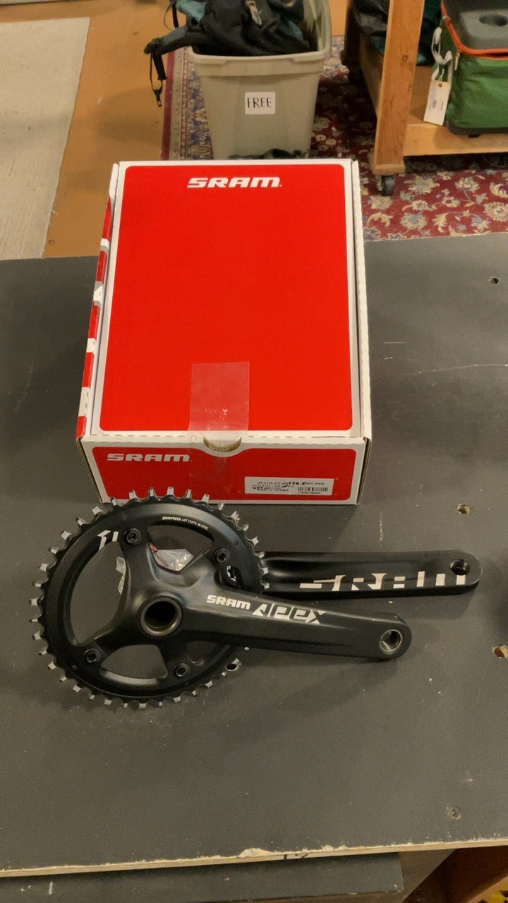 SRAM APEX 1 GXP 172.5mm 40T Bike Parts (Crankset) Black