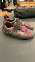 Black Diamond Shoes (Climbing) W 7.5/39 Maroon/Grey Momentum