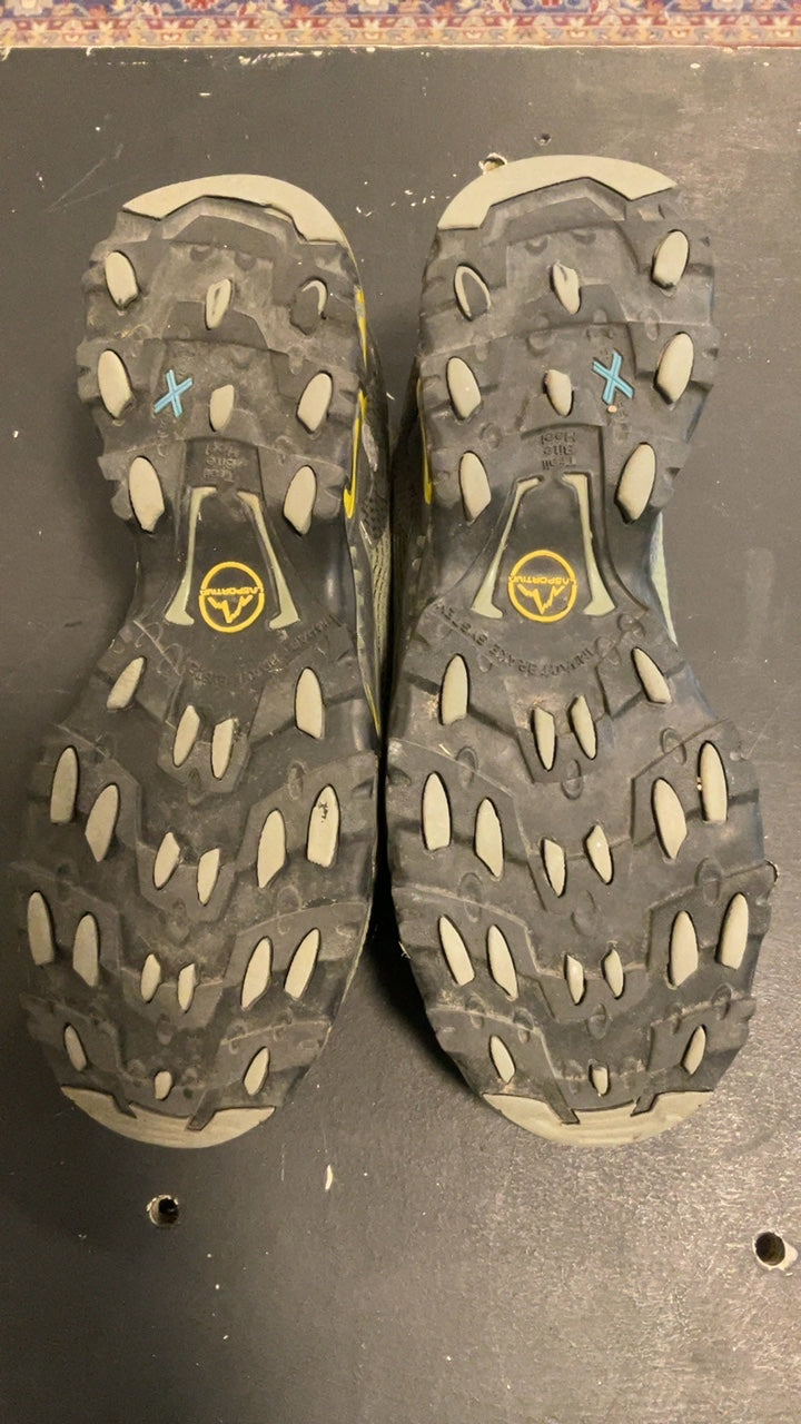 La Sportiva Wild Cat Shoes (Hiking/Approach) 12/45.5 Grey/Yellow