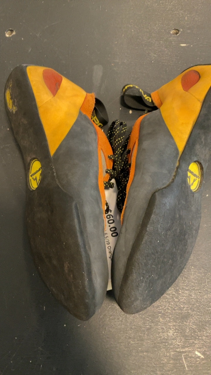 La Sportiva Shoes (Climbing) 6.5/39 Orange Finale