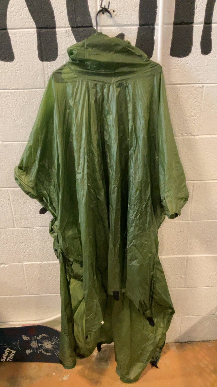 Golite Rain Jacket (Poncho) Green Poncho Tarp
