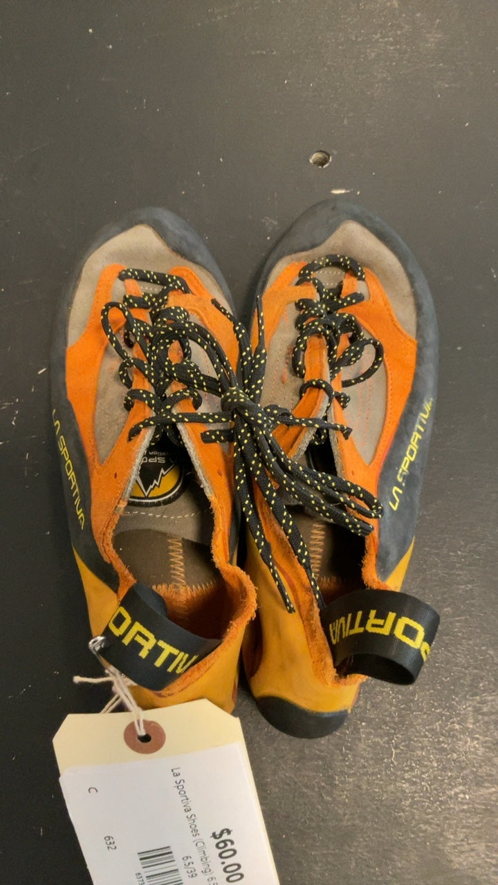 La Sportiva Shoes (Climbing) 6.5/39 Orange Finale