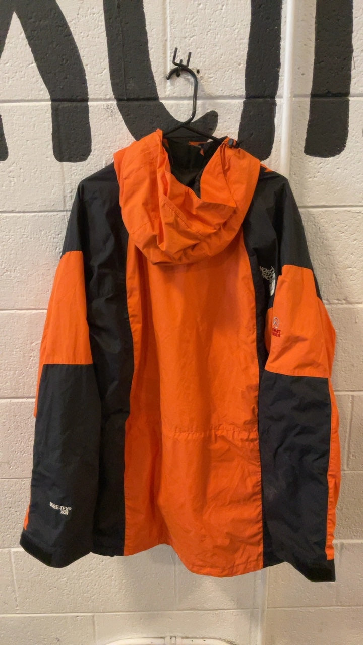 The North Face Gore-Tex XCR Jacket (Snow) L Orange/Black