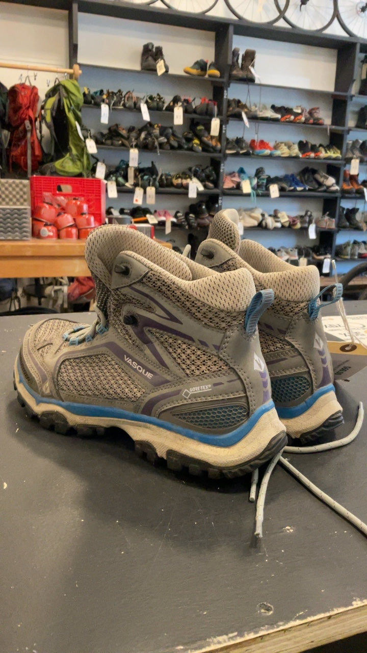 Vasque Shoes 9.5 M Grey/Blue Goretex