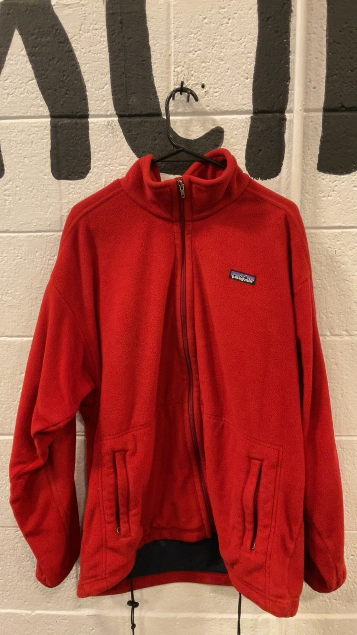 Patagonia Fleece Jacket (Full-Zip) (No Hood) XL Red