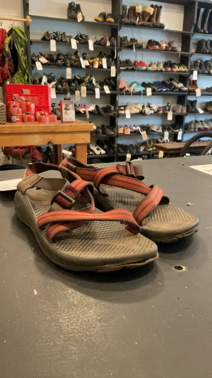 Vibram Sandals W 9 Black/Red