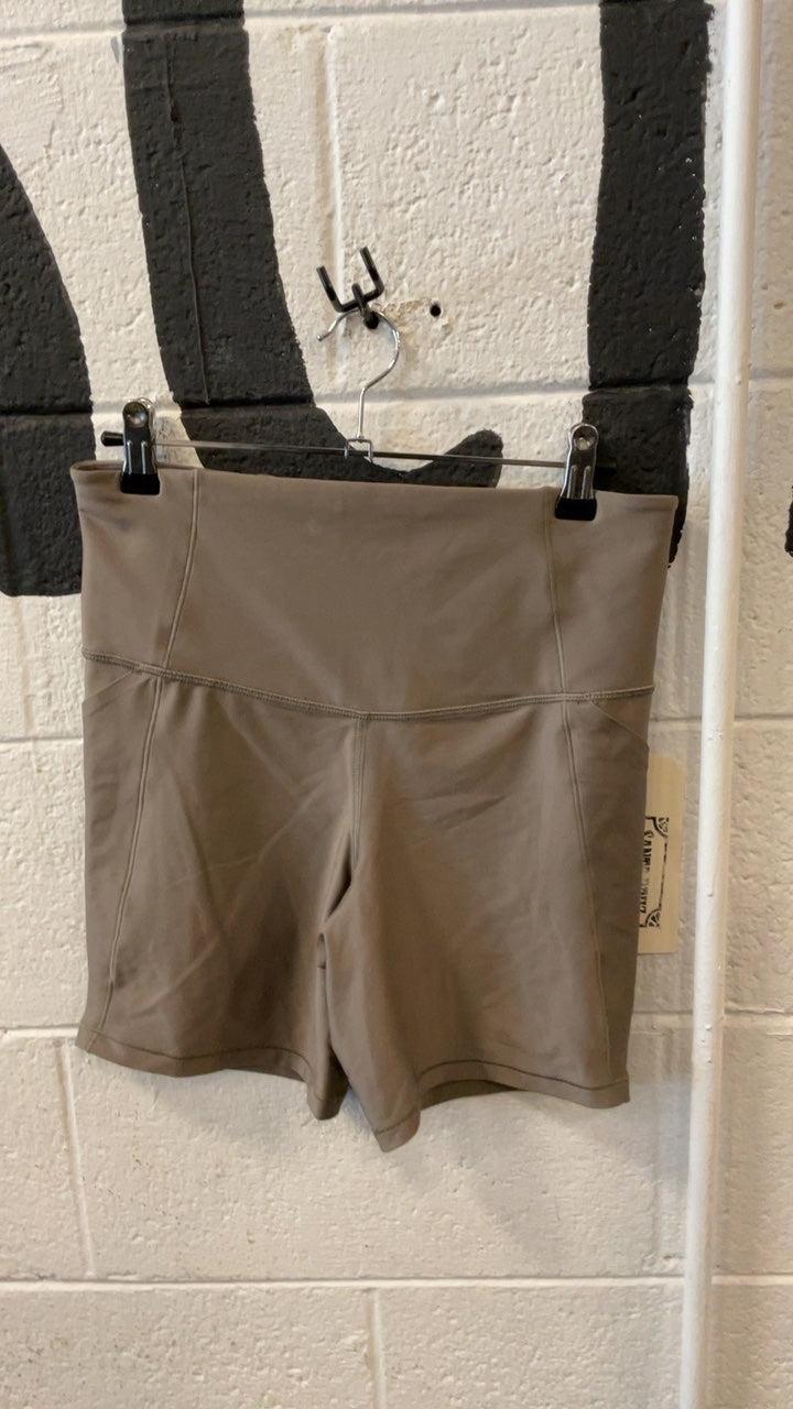 All in Motion Shorts M Brown High Rise 6"