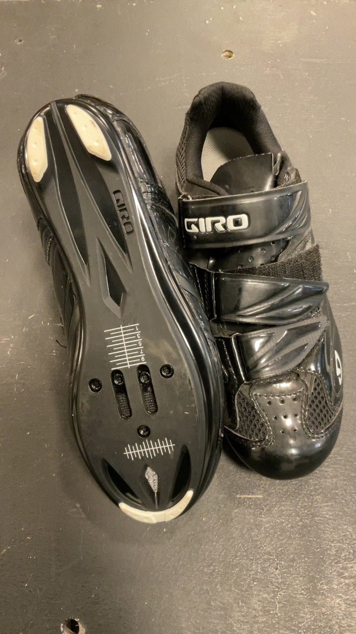 Giro Cycling Shoes 38 Black (No Clips Attached)