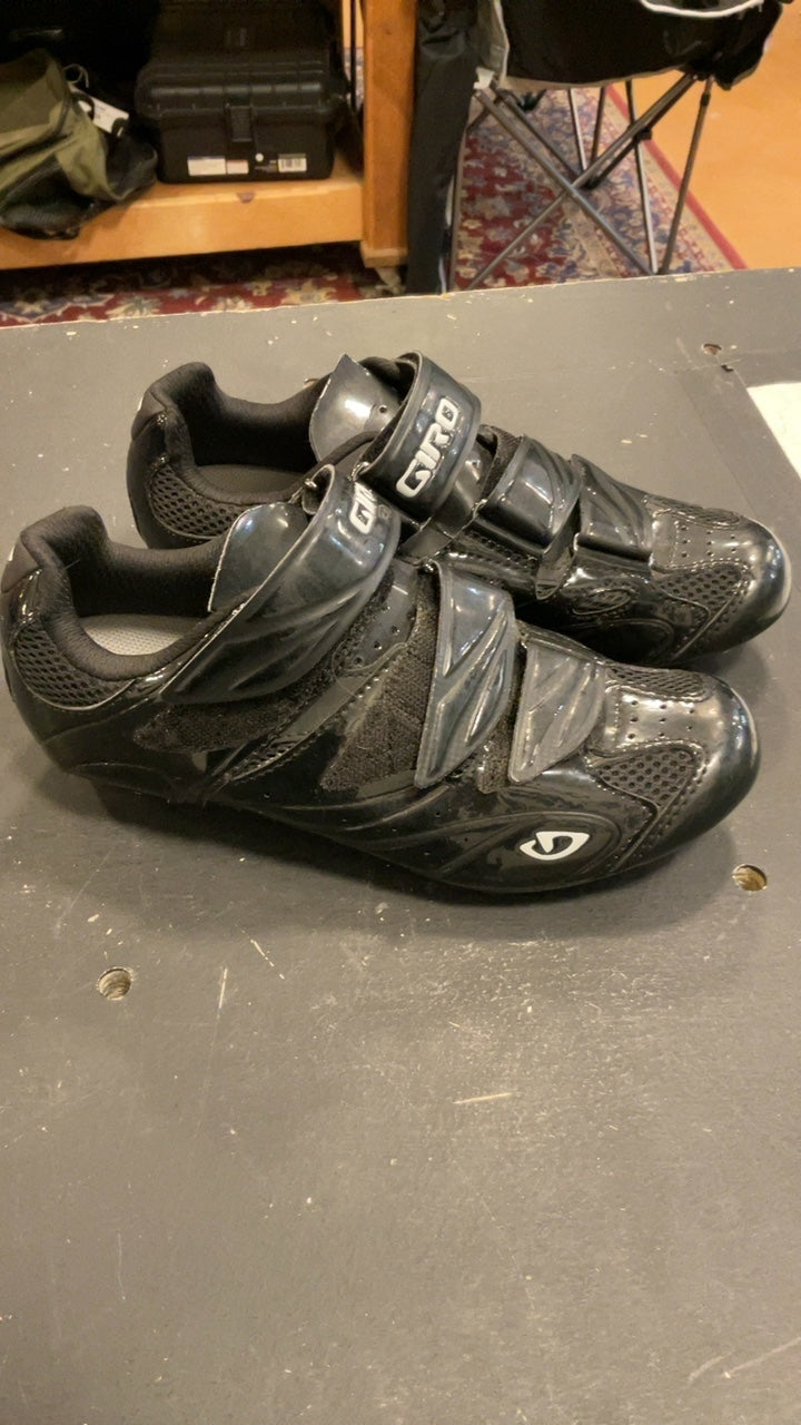 Giro Cycling Shoes 38 Black (No Clips Attached)