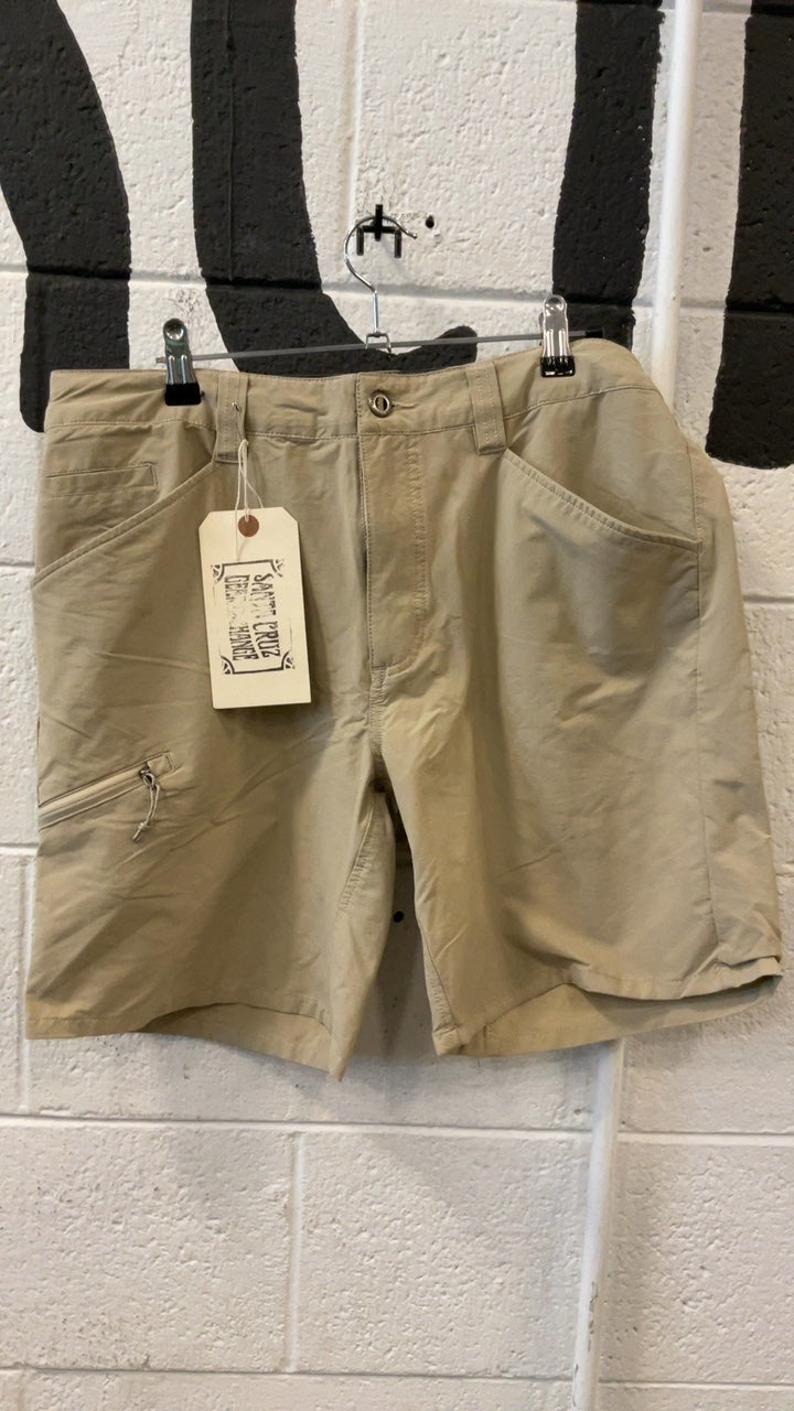 Patagonia Shorts 33 Khaki