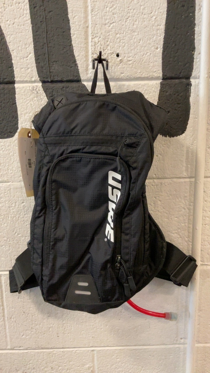 USWE Outlander Backpack (Hydration Pack) 9L Black