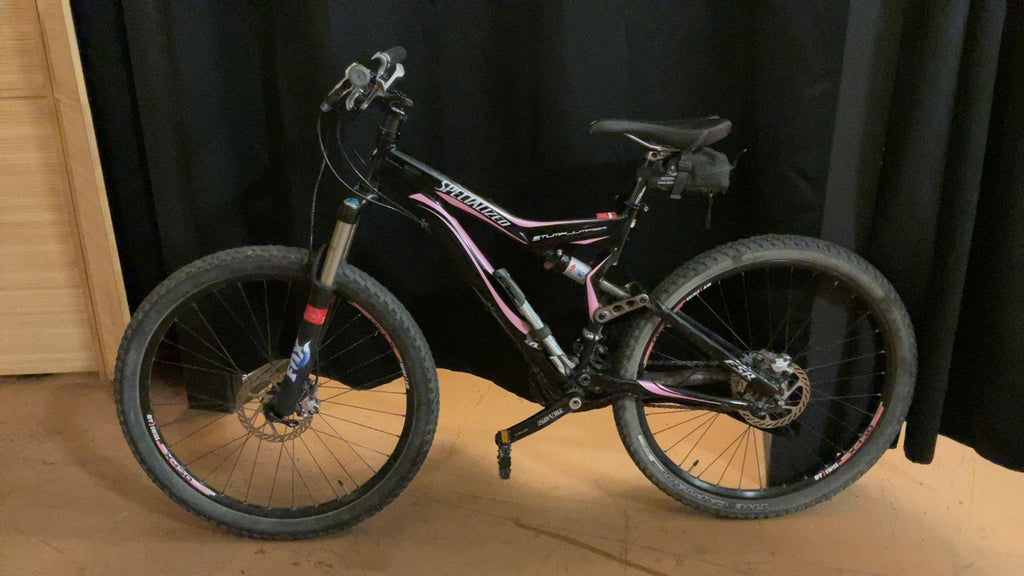 Specialized Bike Small Black/Pink Stunt Jumper
