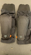 Fox Kneepads (Cycling) M Black D30