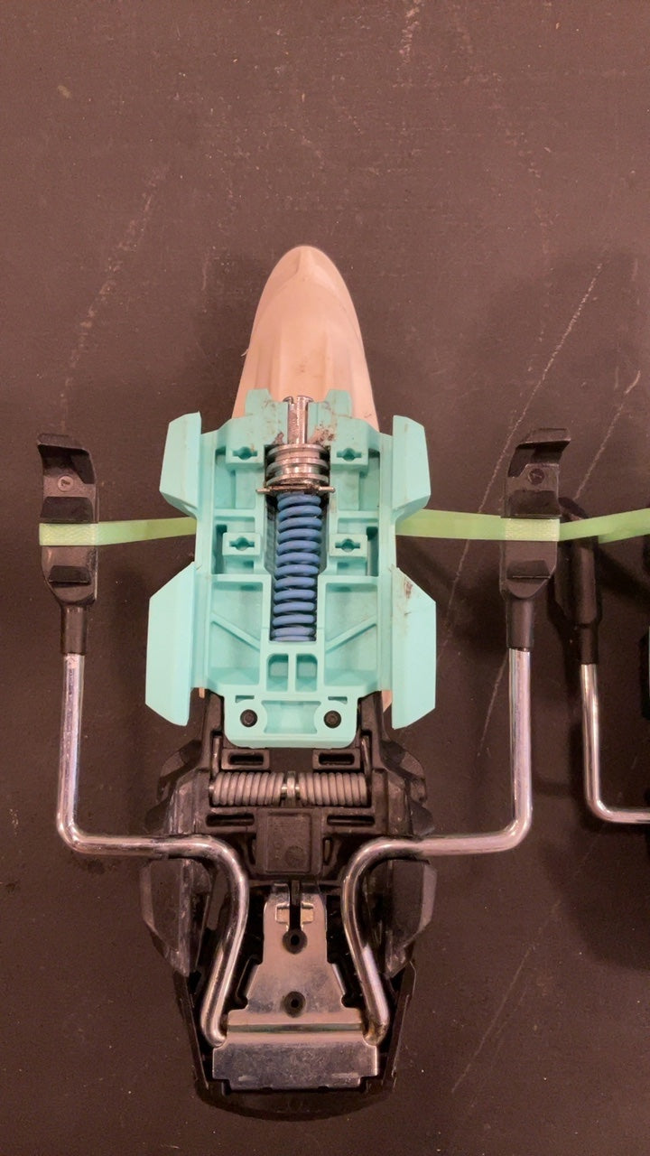 Marker Bindings (Ski) Teal/White Squire