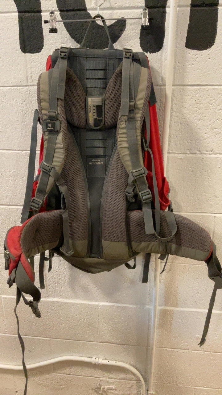 Deuter Backpack Adjustable Red Act Lite 75+10L