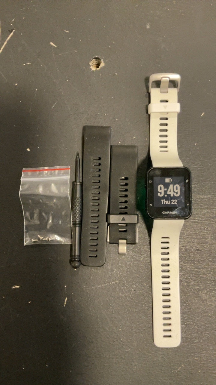 Garmin Forerunner 35 Watch White/Black w/ Replacement Black Wrist Bands