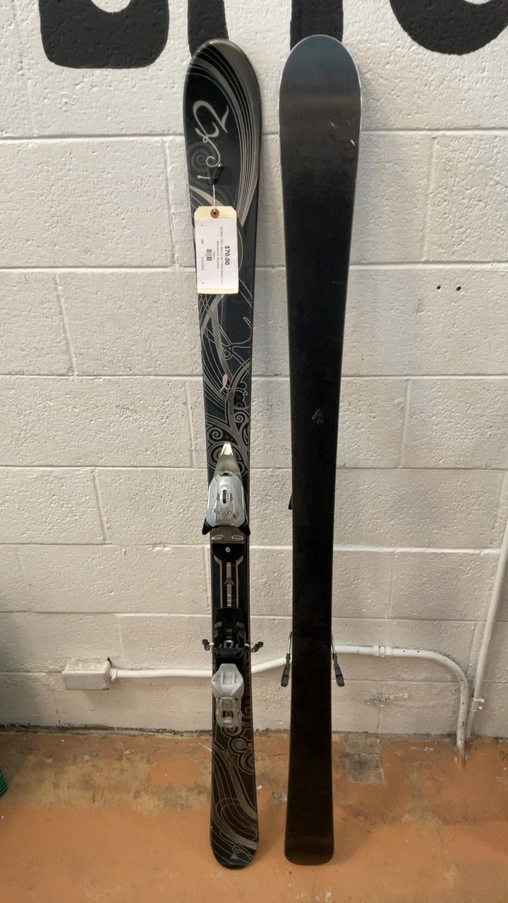 K2 Skiis 153cm Black/Grey T:Nine Mystic Luv Womens All Mountain