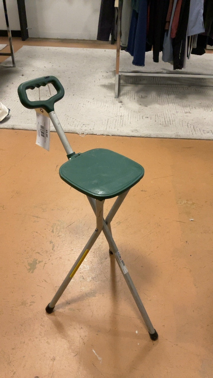 NOVA Camping Chair Green 3 Leg